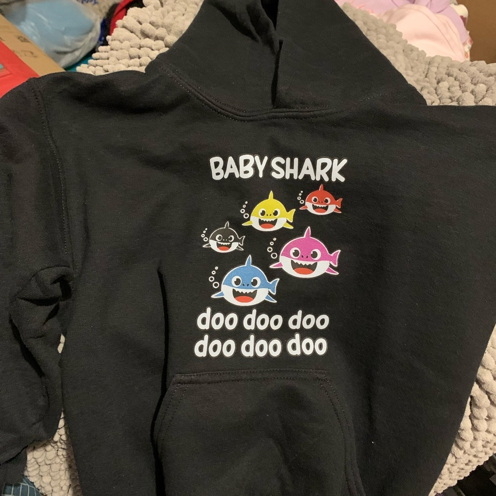 Baby Shark hoodie, Gildan heavy blend, XS toddler